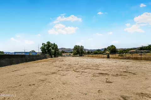 Other - 4137 E Avenue S10, Palmdale, CA 93552 photo 15 of 16