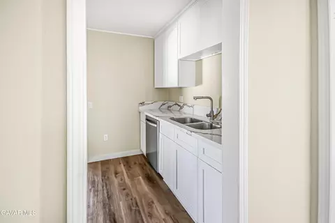 Entry Way - 4137 E Avenue S10, Palmdale, CA 93552 photo 1 of 2