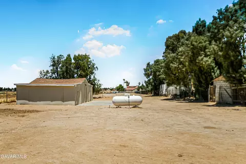 Exterior - 4137 E Avenue S10, Palmdale, CA 93552 photo 2 of 5