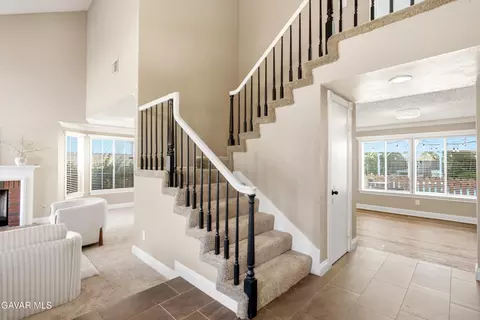 1629 Centre Ct, Palmdale, CA 93551 photo 4