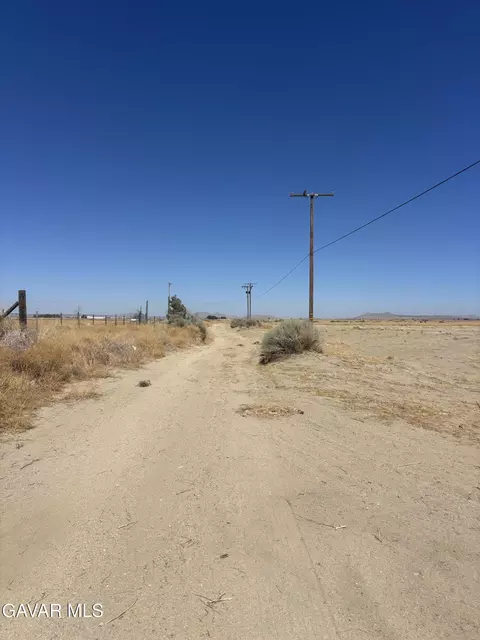 0 E Vic Avenue K8 56 Ste Ave, Lancaster, CA 93535 photo 3
