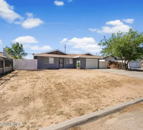 7616 Xavier Ave, California City, CA 93505