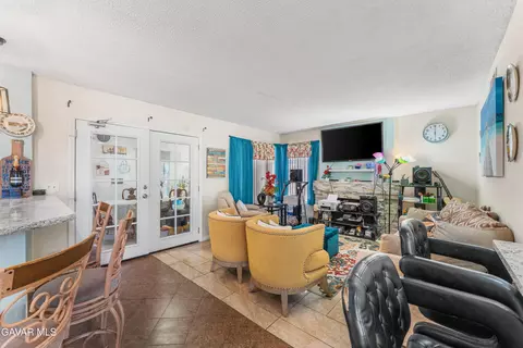 Living - 37704 49th St, Palmdale, CA 93552 photo 2 of 3