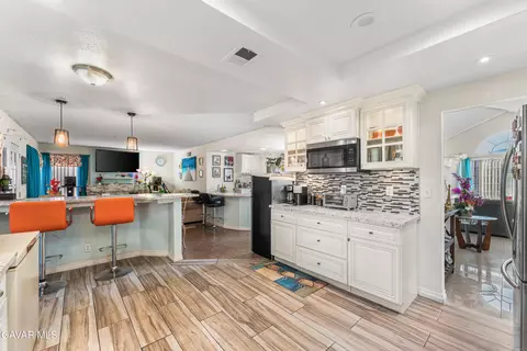 Kitchen - 37704 49th St, Palmdale, CA 93552 photo 9 of 10