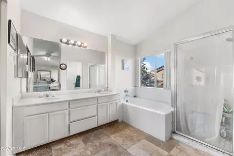 Bath - 37704 49th St, Palmdale, CA 93552 photo 2 of 3