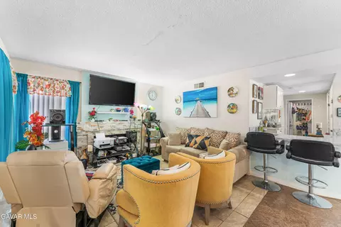 Living - 37704 49th St, Palmdale, CA 93552 photo 3 of 3