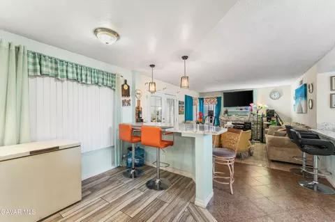 Kitchen - 37704 49th St, Palmdale, CA 93552 photo 5 of 10