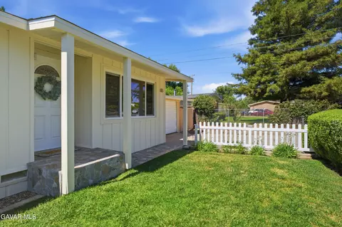615 Brentwood Dr, Tehachapi, CA 93561 photo 5