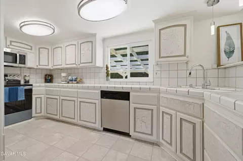 615 Brentwood Dr, Tehachapi, CA 93561 photo 12