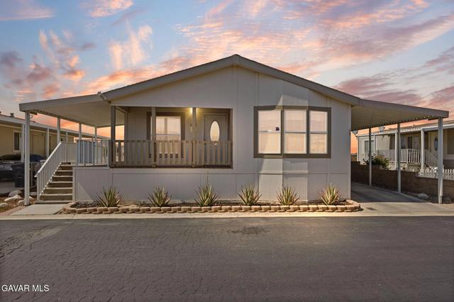 1550 20th St #9, Rosamond, CA 93560