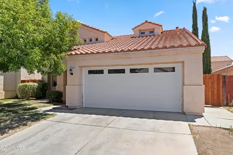Exterior - 37666 Scomar St, Palmdale, CA 93550 photo 2 of 6