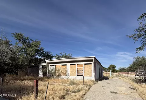 220 220 Desert Breeze Dr #0, California City, CA 93505