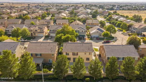 View/Area - 43934 Spring St, Lancaster, CA 93536 photo 5 of 6