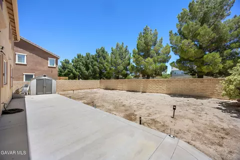 Exterior - 43934 Spring St, Lancaster, CA 93536 photo 3 of 3