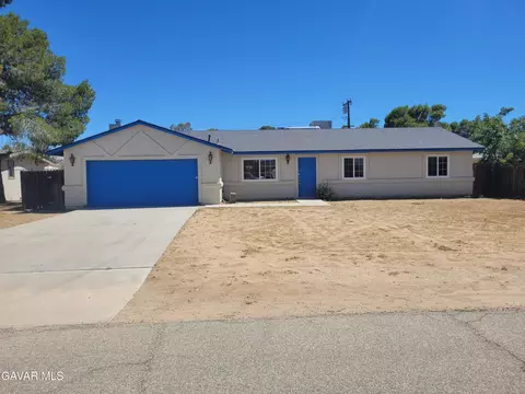 9012 Columbine Ave, California City, CA 93505