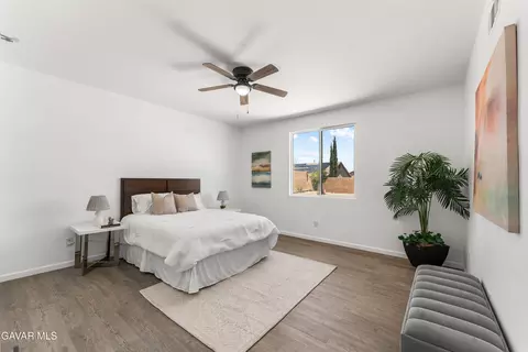 Bedroom - 7531 Ridge View Dr, Lancaster, CA 93536 photo 1 of 9