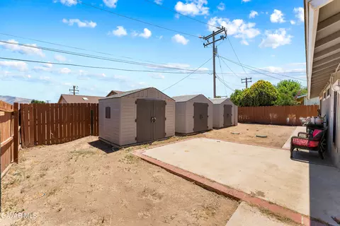 Exterior - 21500 Circle Dr, Tehachapi, CA 93561 photo 2 of 5