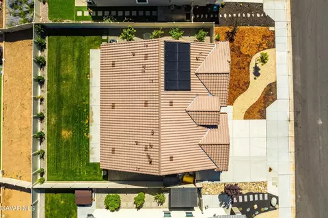 View/Area - 213 Cassano Dr, Tehachapi, CA 93561 photo 2 of 7