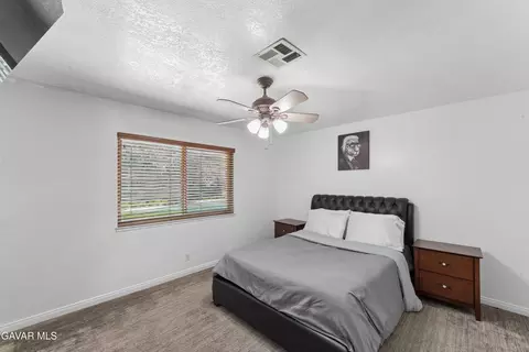 Bedroom - 44830 Lorimer Ave, Lancaster, CA 93534 photo 1 of 4