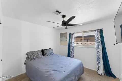 Bedroom - 44830 Lorimer Ave, Lancaster, CA 93534 photo 3 of 4