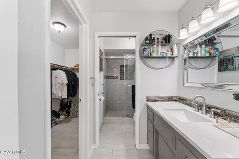 Bath - 44830 Lorimer Ave, Lancaster, CA 93534 photo 3 of 3