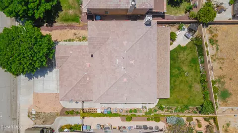 View/Area - 44643 Leslie Ct, Lancaster, CA 93535 photo 3 of 4