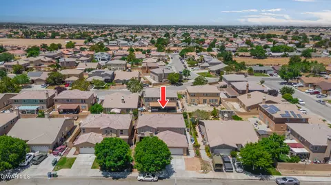 View/Area - 44643 Leslie Ct, Lancaster, CA 93535 photo 1 of 4