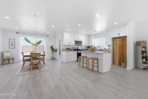 Other - 20601 Country Club Dr, Tehachapi, CA 93561 photo 3 of 8