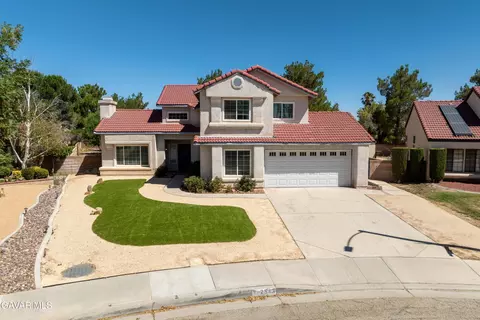 Exterior - 2543 Lawrence Ave, Lancaster, CA 93536 photo 5 of 6