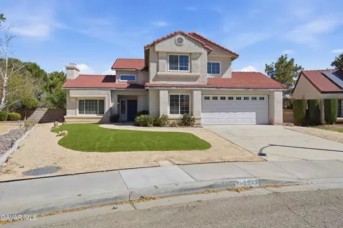 Exterior - 2543 Lawrence Ave, Lancaster, CA 93536 photo 6 of 6