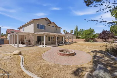 Exterior - 2543 Lawrence Ave, Lancaster, CA 93536 photo 3 of 6