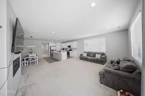 1832 E Avenue H-7, Lancaster, CA 93535 photo 3