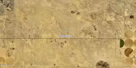 E Ave J-12, Lancaster, CA 93535 photo 5