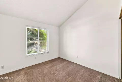 Bedroom - 44330 Raysack Ave, Lancaster, CA 93535 photo 3 of 8