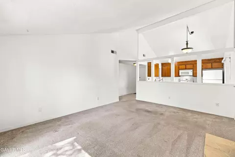 Living - 44330 Raysack Ave, Lancaster, CA 93535 photo 4 of 4