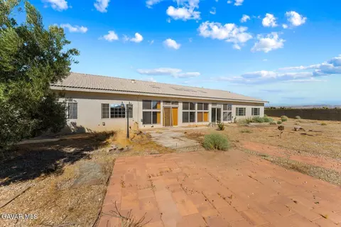 Exterior - 4463 Cloud 9 Ave, Mojave, CA 93501 photo 9 of 11
