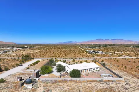 View/Area - 4463 Cloud 9 Ave, Mojave, CA 93501 photo 2 of 4