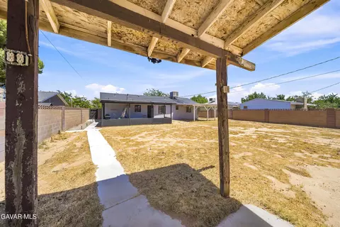 Exterior - 12591 Daisy St, Boron, CA 93516 photo 3 of 4