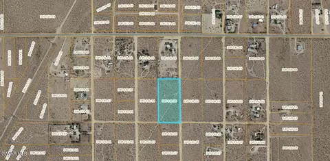 E Woodland Lane, Mojave, CA 93501