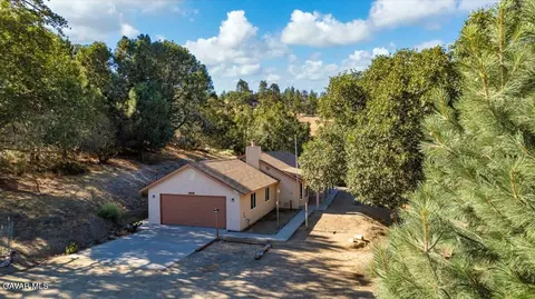 Other - 25340 Deertrail Dr, Tehachapi, CA 93561 photo 7 of 12