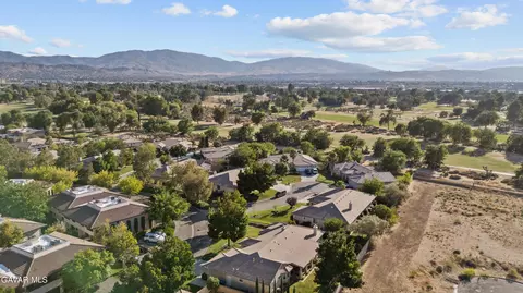 View/Area - 239 Hawk Ln, Palmdale, CA 93551 photo 3 of 3