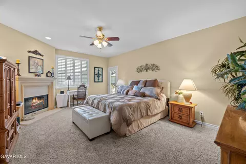 Bedroom - 239 Hawk Ln, Palmdale, CA 93551 photo 1 of 10