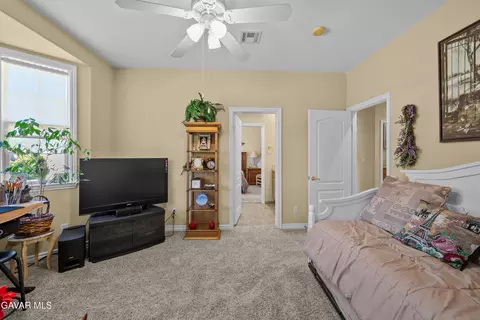 Bedroom - 239 Hawk Ln, Palmdale, CA 93551 photo 5 of 10