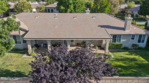 Exterior - 239 Hawk Ln, Palmdale, CA 93551 photo 12 of 12