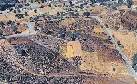 Elm Avenue, Lake Elsinore, CA 92530