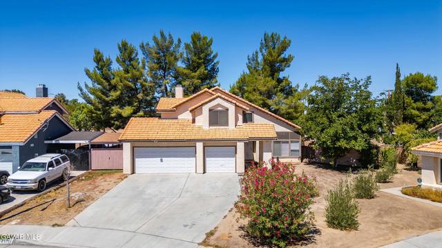 43753 Rialto Dr, Lancaster, CA 93535