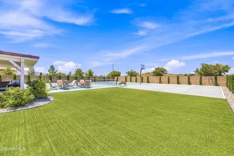 Exterior - 3625 Paddock Way, Lancaster, CA 93536 photo 7 of 9