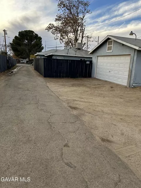 Exterior - Undisclosed, Lancaster, CA 93535 photo 5 of 6