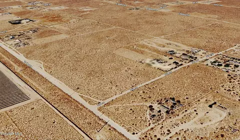 E. Trotter Ave. & Silver St., Mojave, CA 93501 photo 2