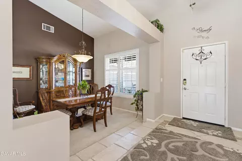Entry Way - 43244 Haven Pl, Lancaster, CA 93536 photo 2 of 4